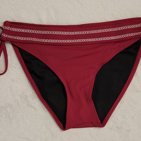 NWT-VENUS SWIMWEAR WOMENS MAROON  BIKINI BOTTOM WITH TIE SIDES-NWT-MUST HAVE - Picture 6 of 8
